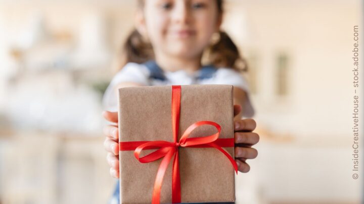 Geschenke für Erzieher: zwischen Freude und Tassenflut